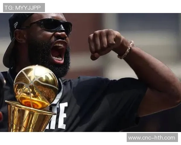 怀特谈杰伦布朗自我要求严格输球责任应由全队共同承担